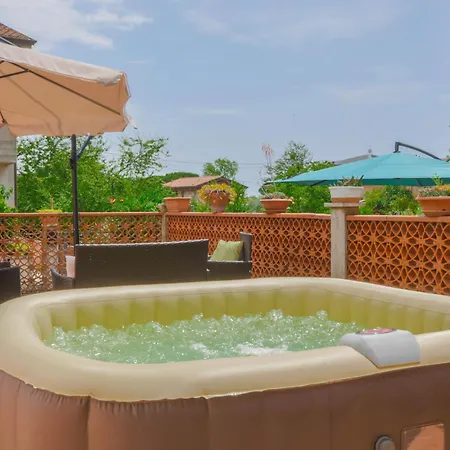Maisontuscany - Jacuzzi *