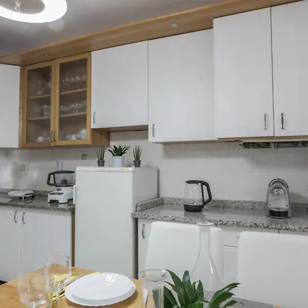 Maisontuscany - Jacuzzi Apartment Carrara